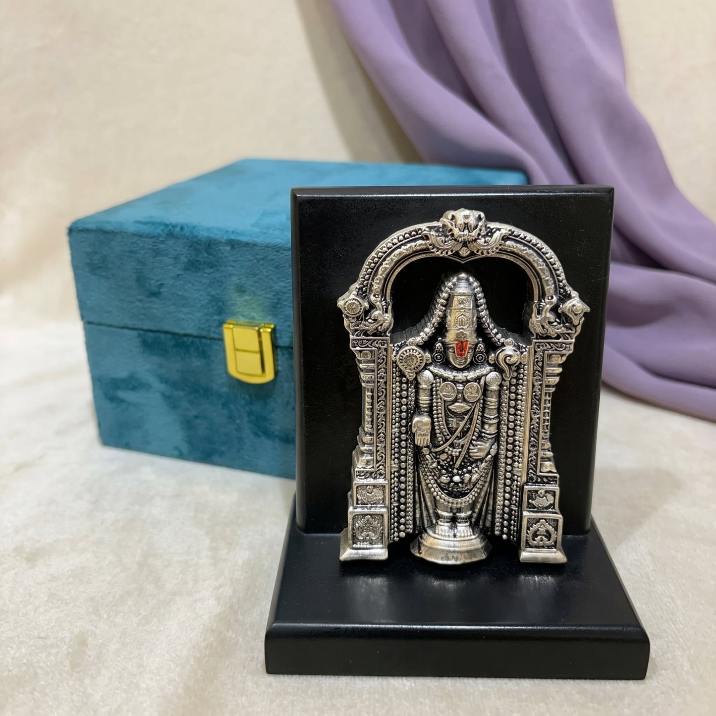 Silver Tirupati Balaji Stand