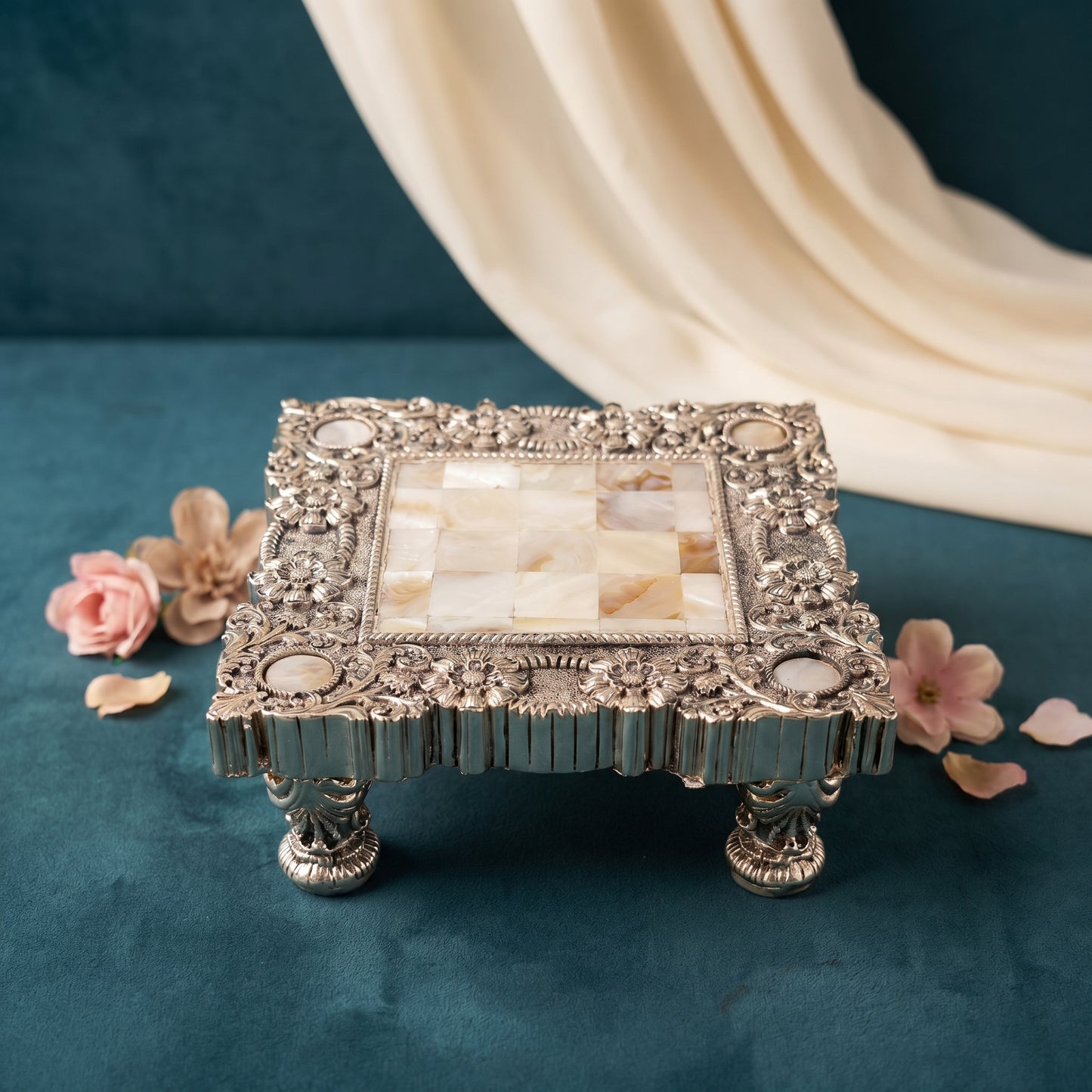 Silver Pearl Chowki