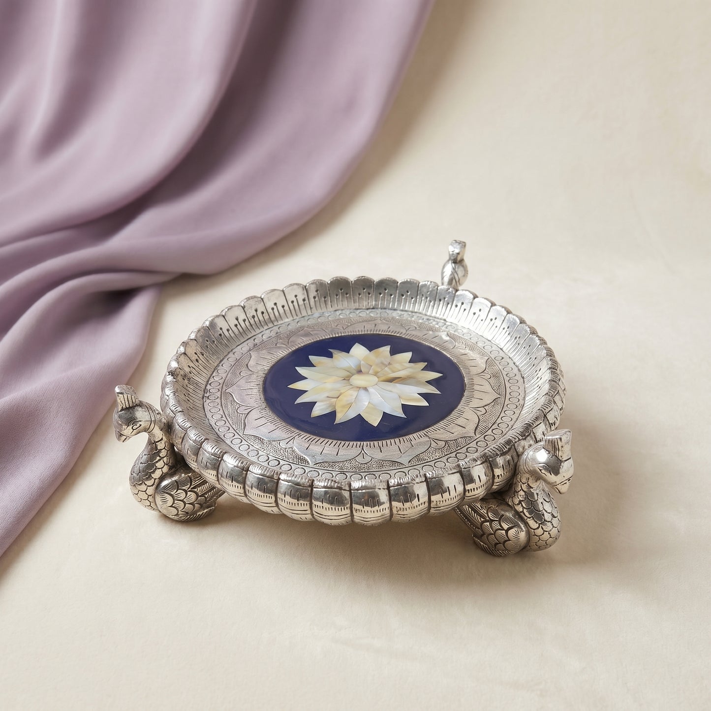Silver Peacock Urli