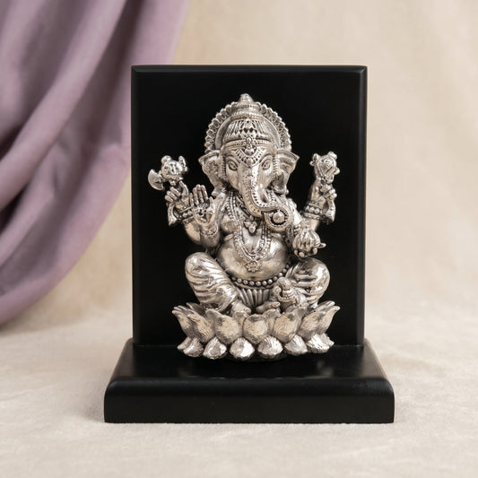 Silver Ganesha ji Stand