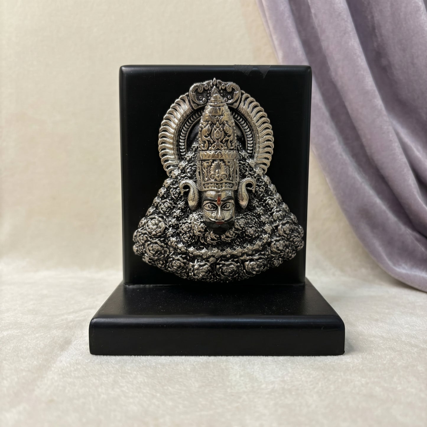 Silver Khatu Shyam Stand